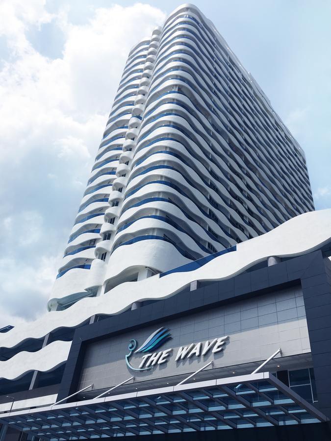 Symphony Suite @ The Wave Malacca Екстериор снимка