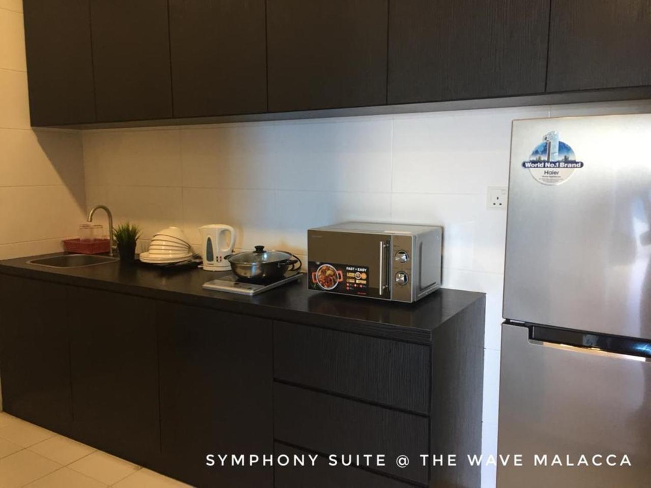 Symphony Suite @ The Wave Malacca Екстериор снимка